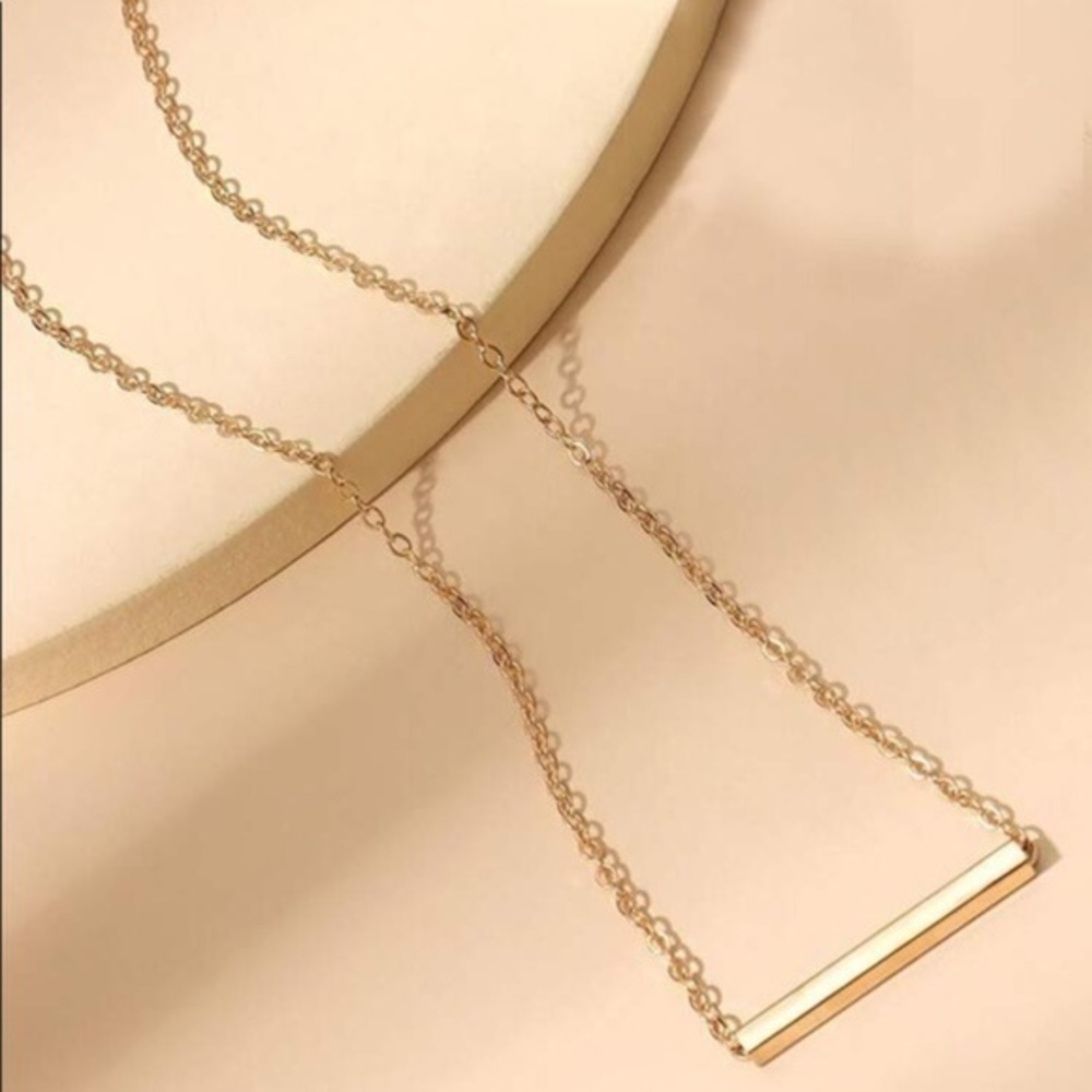 3/$30 💛 Metal Bar Necklace